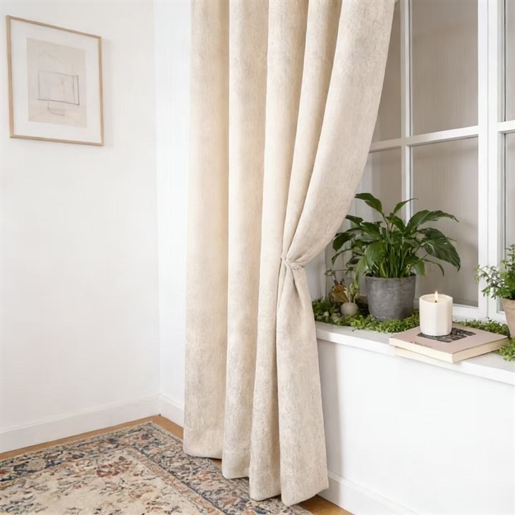 Oatmeal Gray-striped Cationic Jacquard Curtains suppliers